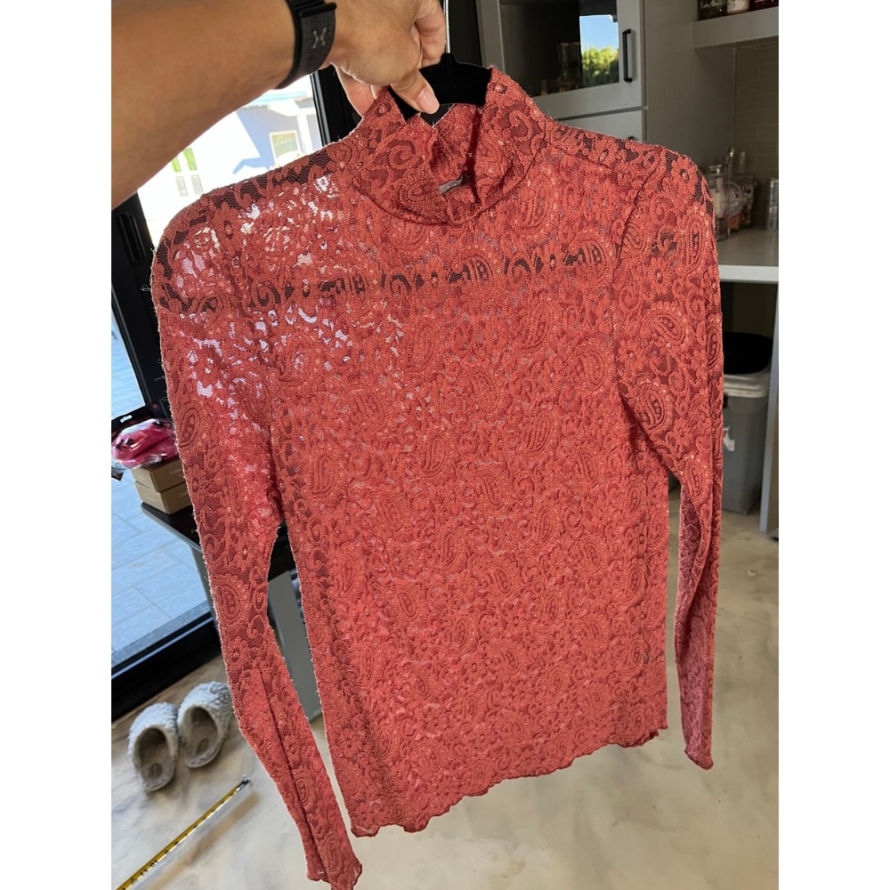 Red by BKE Pink Lace Mock Neck Top Long Sleeve Sheer Paisley Boho Festival L